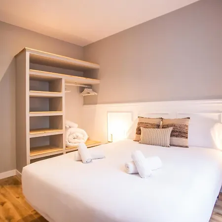 P3mal1076- Beautiful 2br Newly Refurbished Apartamento