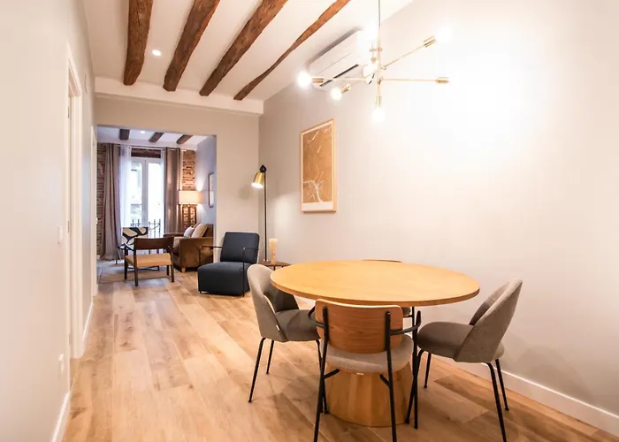 P3mal1076- Beautiful 2br Newly Refurbished Barcelona